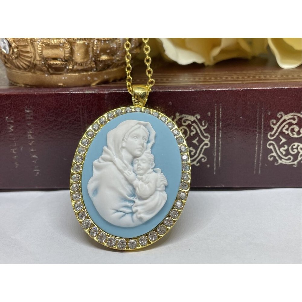 Anniversary mom Gift Blue White Wedding Jesus Cameo Mother Child Gold Crystal - Picture 1 of 9